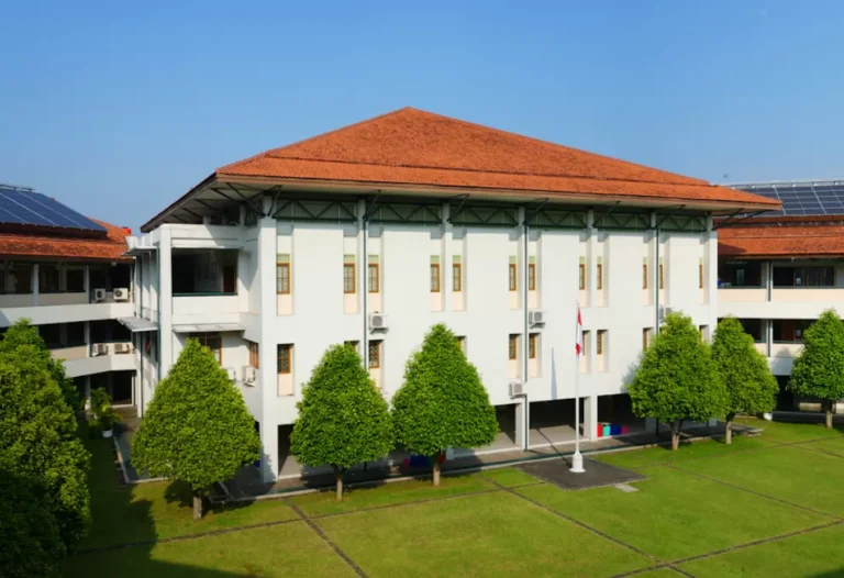 Keunggulan SMA Santa Ursula dalam Dunia Pendidikan