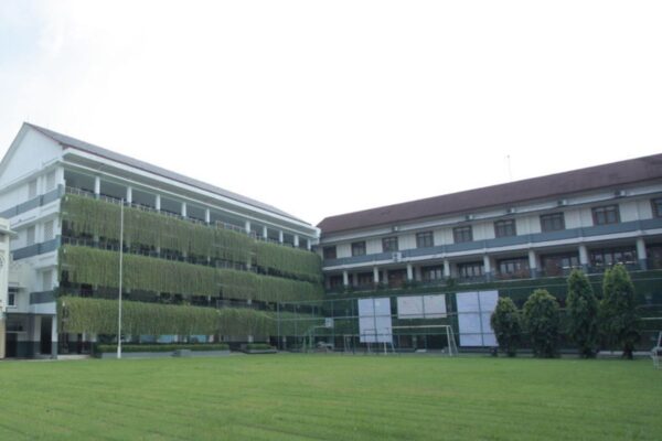 Mengenal Sekolah Terbaik SMA LABSCHOOL Kebayoran